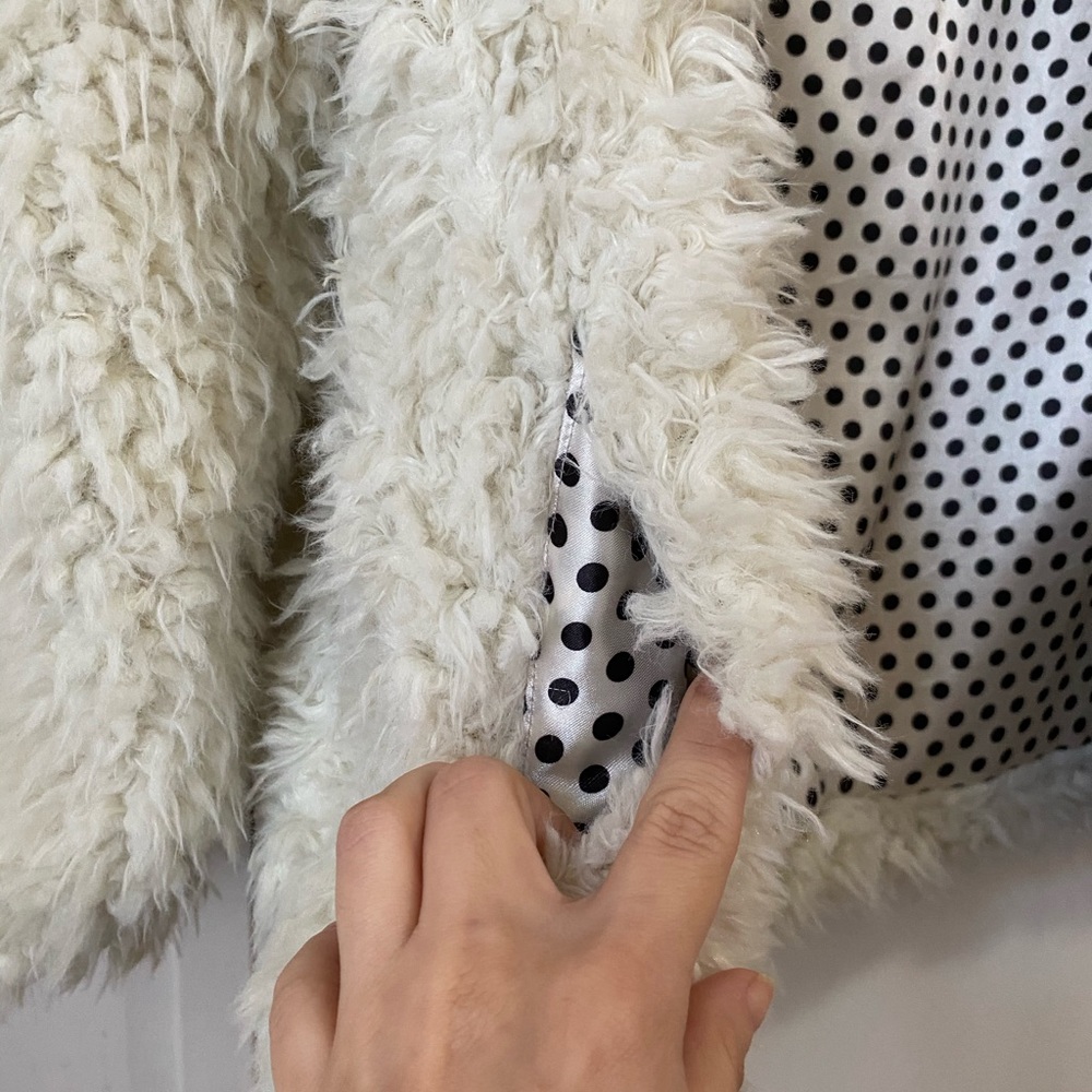 Sheep jacket - Picture 2 of 3